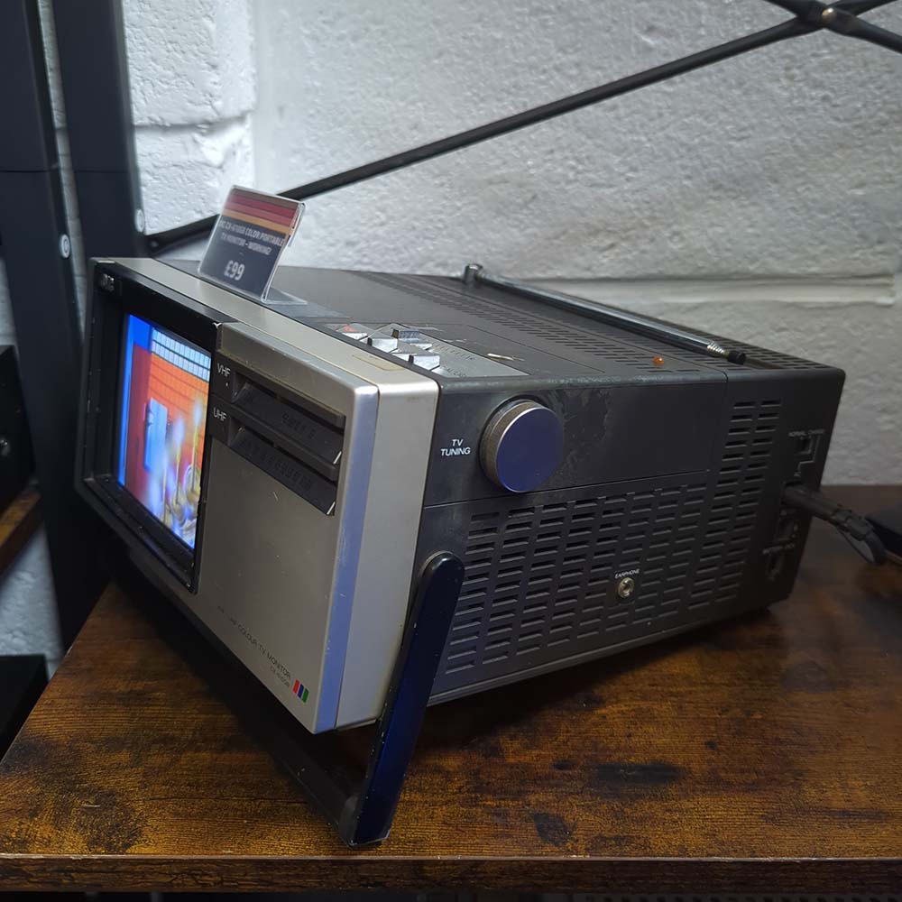 JVC Colour TV Monitor CX-610GB