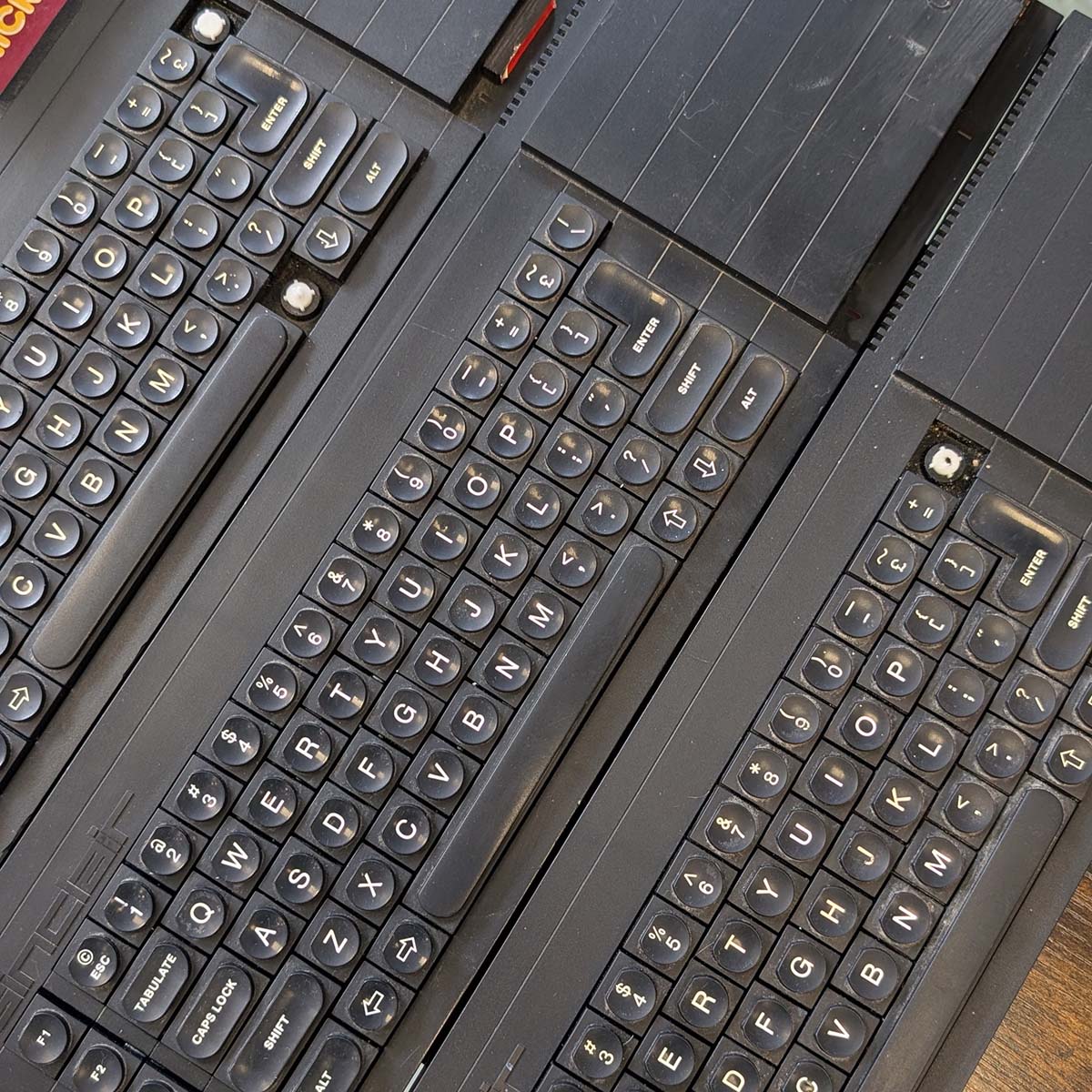 Sinclair Q Sinclair QL Bundle with Micro Drive Cartridges - Buy @ Retro Sect!